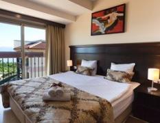 Blue Waves Resort