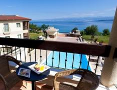 Blue Waves Resort