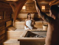 Vulkanlandhotel**** Legenstein Aufguss in der finnischen Sauna im Vulkanlandhotel Legenstein