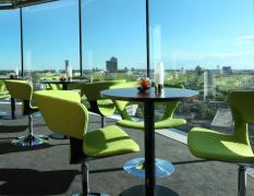 Lindner Hotel Bratislava Bar mit Aussicht im Lindner Hotel Bratislava