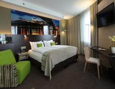 Lindner Hotel Bratislava Modern eingerichtetes Doppelzimmer im Lindner Hotel Bratislava