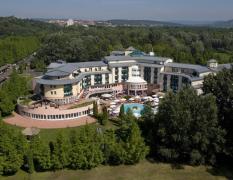 Lotus Therme Hotel und Spa Luftbildaufnahme der Lotus Therme Hotel & Spa