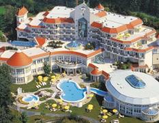 Aussenansicht des Reduce Hotels Thermal