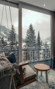 Wellnesshotel Sendlhofer´s Doppelzimmer Detailsansicht mit Ausblick auf die Umgebung aus dem Wellnesshotel Sendlhofer´s